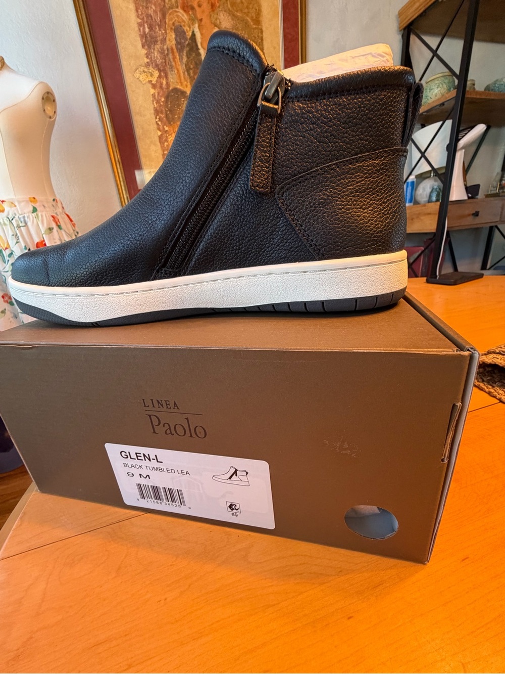 NWT Linea Paolo Black Leather High-Top Zip Sneaker with White Sole
